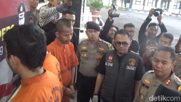 Empat orang disabilitas pelaku pengeroyokan dan pencurian di Sumedang ditangkap polisi.