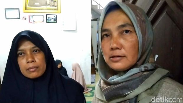 Ibu dan bibi Fitria, korban tewas longsor Jalur Pacet-Cangar.