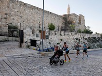 Jerusalem Marathon Sajikan Pemandangan Indah Kota Suci