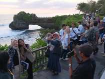 Data BPS September 2025: Kunjungan Turis Asing Menurun, Wisnus Naik