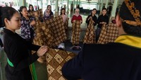 Lokakarya seni ini sebagai sarana memperkenalkan seni budaya Jawa bagi wisatawan pada momen libur Lebaran 2025. 