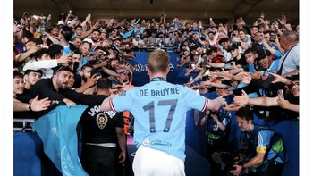 Sudah pasti dia adalah legenda Manchester City. Foto: X.com