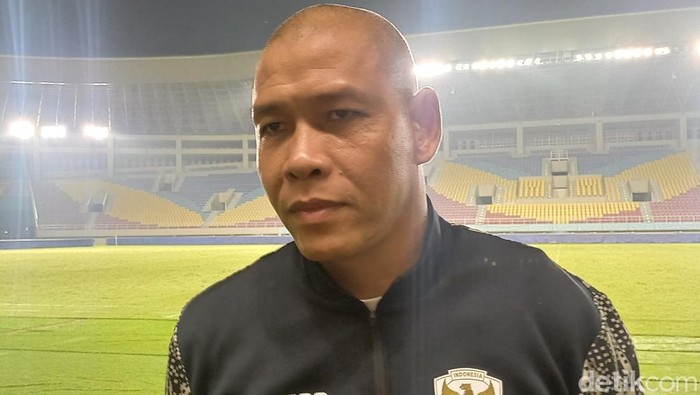 Nova Arianto, Pelatih Timnas Indonesia U-17