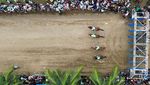 Pacuan Kuda Meriahkan Lebaran di Padang Pariaman