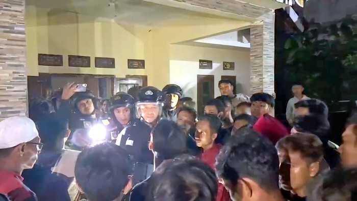 Pencuri handphone terungkap dari live TikTok pelaku yang menggunakan akun korban
