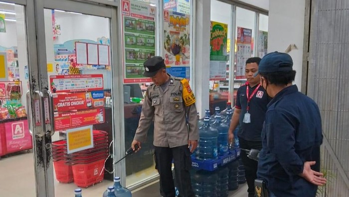 Pengantar jenazah serang minimarket dan driver ojol di Makassar.
