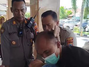 Sigap Aparat Polsek Karangdowo Kawal Pasien Kritis Saat Atur Arus Mudik