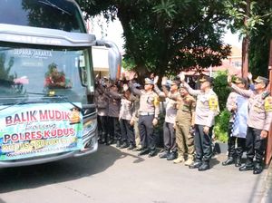 Senangnya Warga Ikut Balik Mudik Gratis Polres Kudus: Ngirit Ratusan Ribu