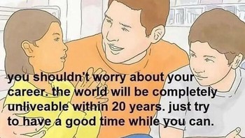 Nggak usah berpikir pengin buru-buru kerja, deh. Foto: eat_trsh via Bored Panda