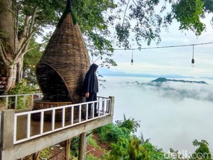 Libur Lebaran, Puncak Bangku Ciamis Diserbu Wisatawan
