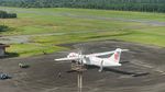 Penampakan Wings Air Mendarat di Bandar Udara Cut Nyak Dhien