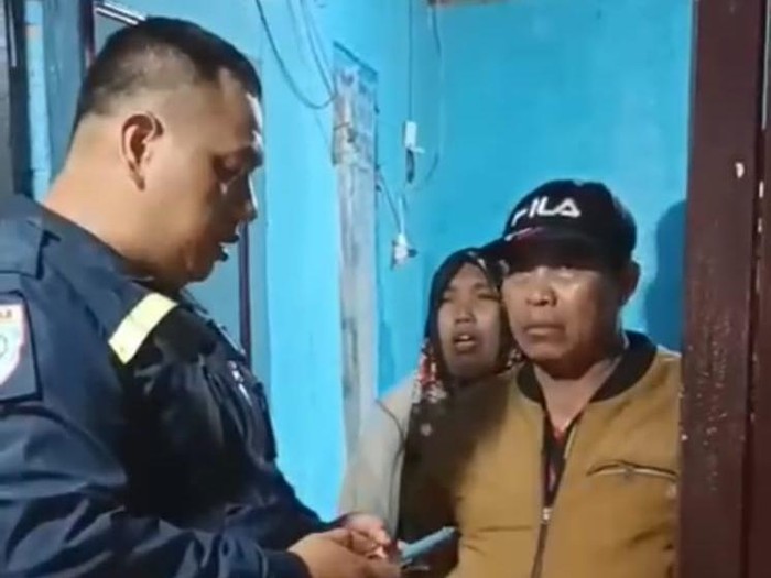Wisatawan asal Kabupaten Bekasi berinisial AS (28) ditemukan tewas akibat tenggelam di Pantai Pulau Manuk, Kecamatan Bayak, Kabupaten Lebak, Banten. (dok Istimewa)