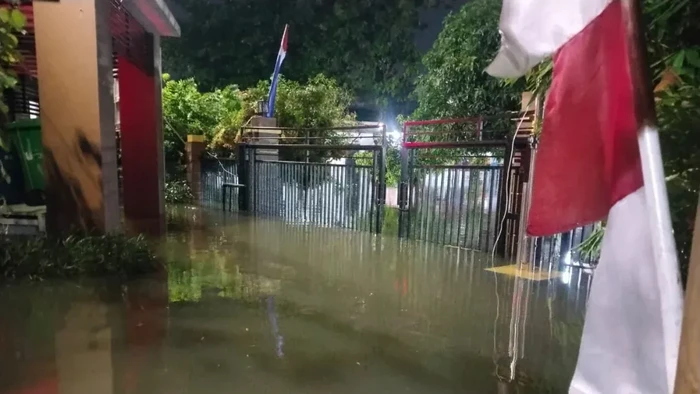 Banjir di Ciledug, Kota Tangerang, malam ini