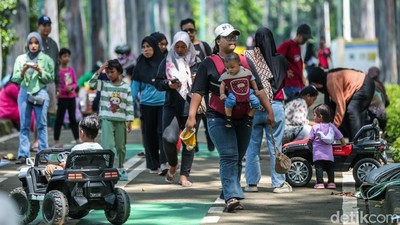 CFD Ditiadakan, Warga Bermain di BKT Jaktim