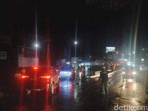 Video: Situasi Arus Lalin di Jalur Puncak Bogor Ramai Lancar Malam Ini