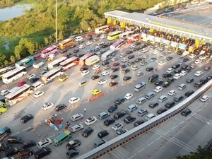Arus Balik Lebaran, 239 Ribu Kendaraan Melintas di GT Cikatama hingga 24 Maret