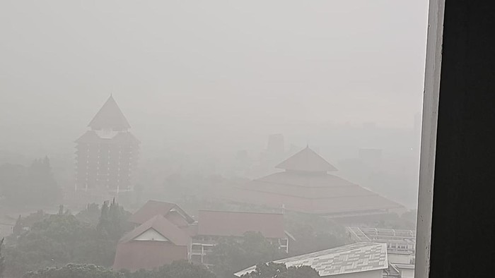 Hujan mengguyur wilayah Depok