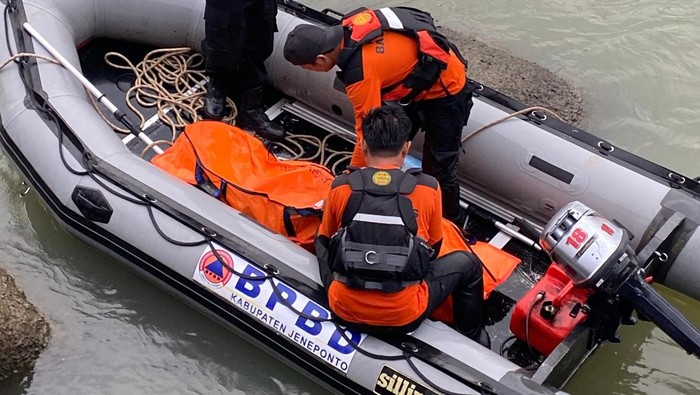 Remaja bernama Ilham (14) awal Kota Makassar, tewas tenggelam di Sungai Jobe Utara, Kabupaten Jeneponto, Sulawesi Selatan (Sulsel).