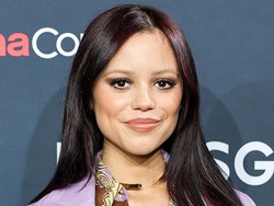 5 Penampilan Terbaru Jenna Ortega dengan Alis Pirang, Nyaris Tak Dikenali