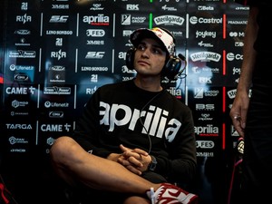 Kans Juara Dunia buat Martin Sudah Tamat?