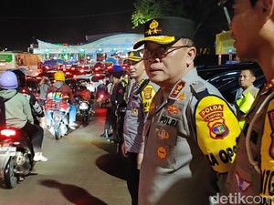 Urai Macet, Pelabuhan Wika Beton Dibuka untuk Pemudik di Malam Hari