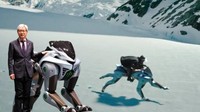 Secara tampilan, Kawasaki Corleo benar-benar unik. Kendaraan tersebut tak menggunakan sepasang roda seperti motor pada umumnya, melainkan empat kaki yang dirancang ‘bersendi’ dan bisa berlari. Foto: Doc. Kawasaki.