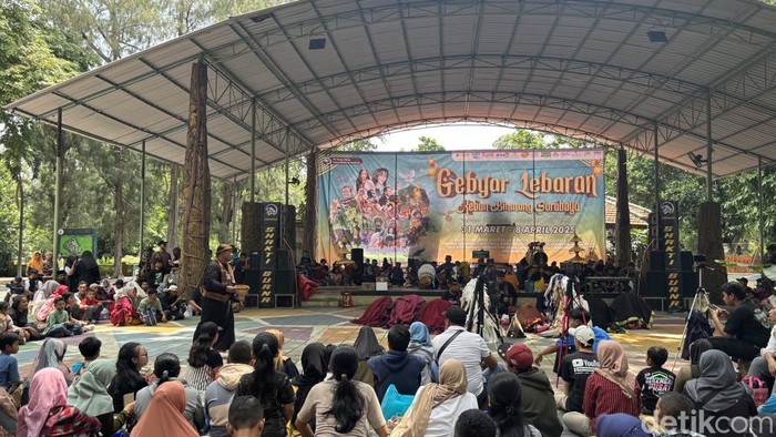 Kebun Binatang Surabaya
