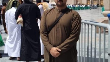 Dapatkah seseorang membantu saya untuk menghapus tas dari dada saya dan membuka mata saya dengan baik Foto: Boredpanda