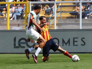 Hasil Liga Italia Lecce Vs Venezia: Jay Idzes dkk Diredam 1-1