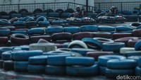 Ada dua area bermain di wahana balapan gokart tersebut, yakni sirkuit seluas 210 meter untuk pemula dan 310 meter untuk ekspert.  