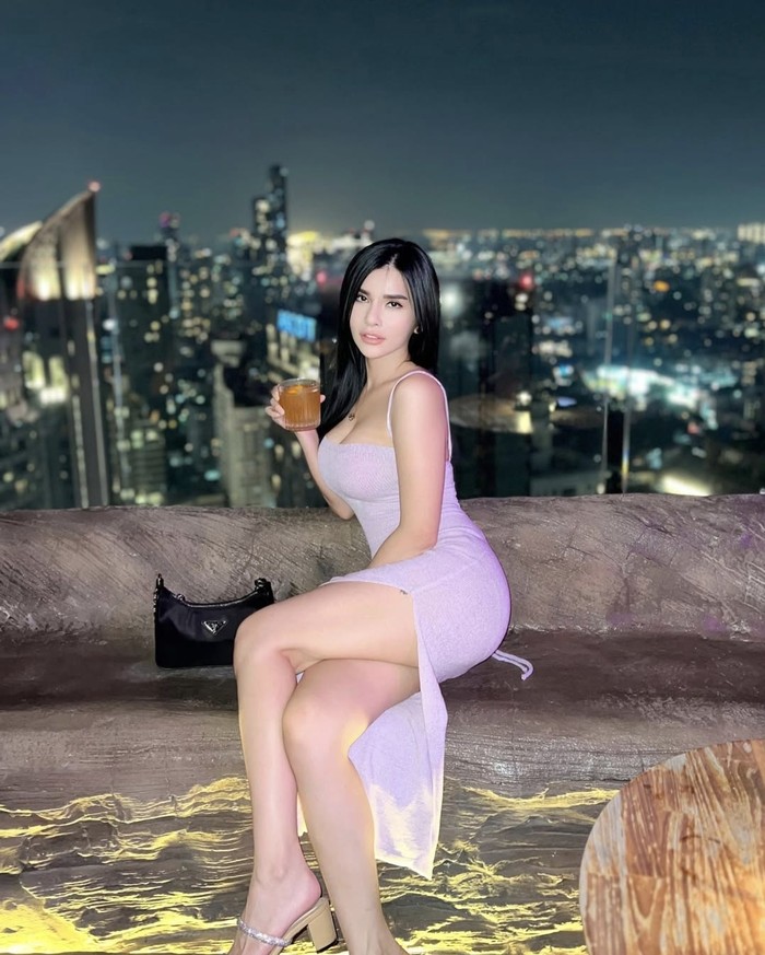 Maria Vania Maria Vania