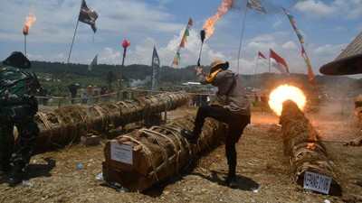 Melihat Pesta Rakyat Meriam Karbit di Kabupaten Bogor