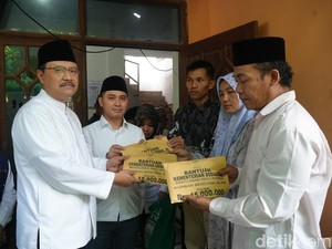 Kemensos Santuni 10 Korban Longsor Jalur Pacet-Cangar Rp 150 Juta
