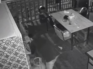 Komplotan Pria di Makassar Maling 20 Tabung LPG di Warkop Saat Pemilik Mudik