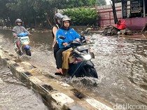 Banjir Rendam Lagi Jalan di Gedebage, Bikin Pengendara Bosan