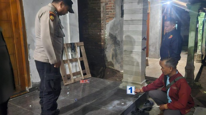 petasan meledak di magetan