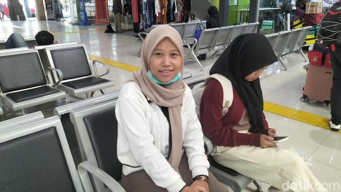 Pia, warga Cianjur yang pilih liburan ke Bandung di H+6 lebaran (Maulani Mulianingsih/detikcom)