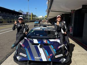 Duet Pebalap Indonesia Naik Podium di Lamborghini Super Trofeo Asia
