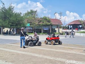 Penyewaan Mobil-mobilan Listrik Panen di Momen Lebaran Ketupat