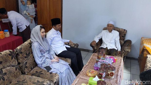 Emil Dardak dan Arumi merayakan Lebaran Ketupat di Trenggalek