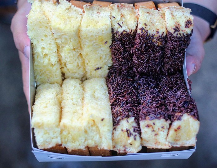Empuk Manis! 20 Pukis Aneka Rasa Ada di Sini!