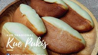 Gerai Pastel Ma’Cik tak hanya jual pastel saja, tapi ada juga menu pukisnya yang enak harga hanya Rp 5.900 saja per biji. Foto: Site Culinary/Visual
