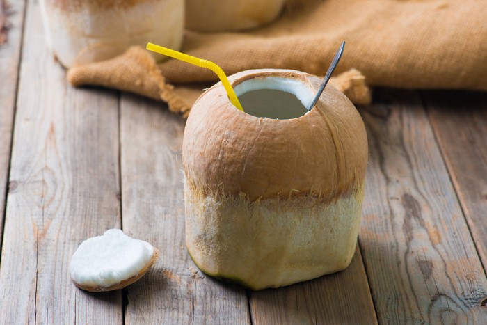 Ilustrasi air kelapa