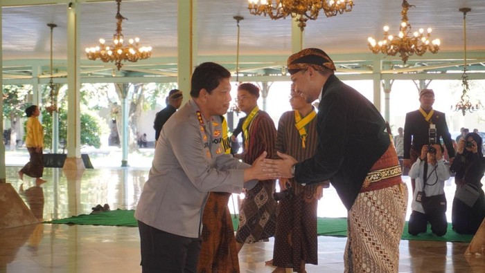 Kapolresta Solo, Kombes Catur Cahyono Wibowo menghadiri Syawalan dan halal bihalal di Puro Mangkunegaran, Senin (7/3/2025).