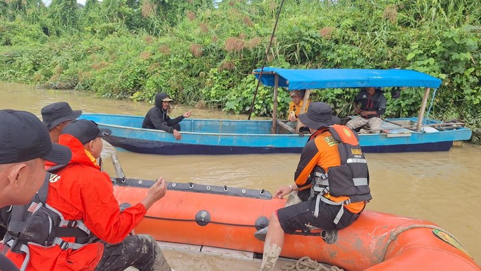 Pria bernama Sara (49) di Konawe Selatan (Konsel), Sulawesi Tenggara (Sultra), diduga diterkam buaya saat mencari kerang di sungai.