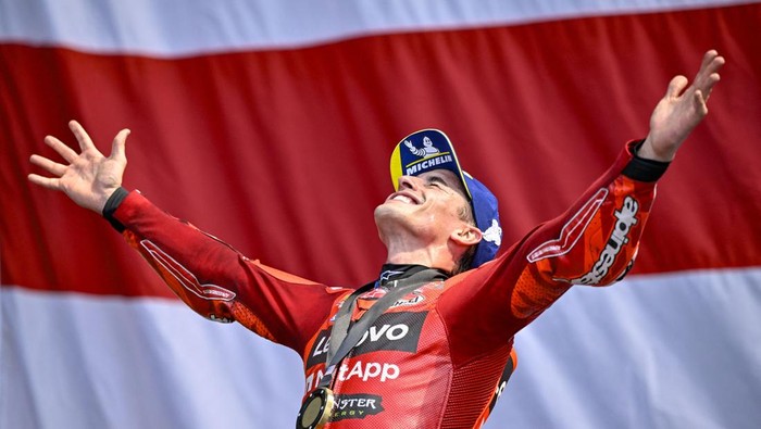 Marc Marquez Mar 29, 2025; Austin, TX, USA; Marc Marquez (93) of Spain and Ducati Lenovo Team celebrates after he finishes in first place in the sprint race before the 2025 MotoGP Grand Prix of the Americas at Circuit of The Americas. Mandatory Credit: Jerome Miron-Imagn Images