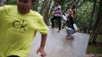 Jika tidak ingin jauh-jauh, Taman Kota 1 BSD cocok untuk tempat wisata dalam kota di Tangsel. 