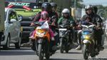 Momen Pemudik Cilik Menempuh Perjalanan Kembali Pulang ke Jabodetabek
