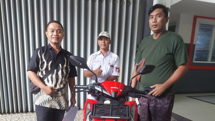 Motor warga Pamekasan yang baru saja keluar diler dibegal