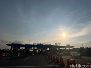 Hari Terakhir Cuti Lebaran, Gerbang Tol Warugunung Lancar